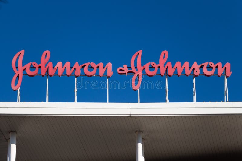 Johnson & johnson λογότυπο στην οικοδόμηση